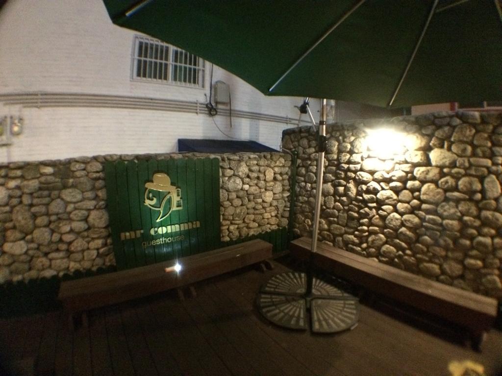 Mr. Comma Guesthouse Seoul Bagian luar foto
